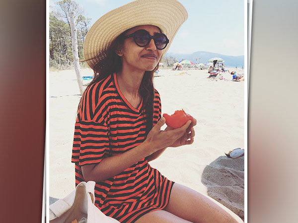 ग्लोइंग स्किन के लिए टमाटर