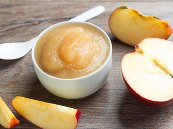 क्लीन स्किन के लिए सेब का फेस पैक क्लीन स्किन के लिए सेब का फेस पैक