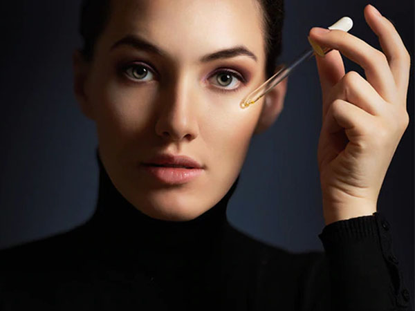 फेशियल ऑयल लगाने का तरीका फेशियल ऑयल लगाने का तरीका