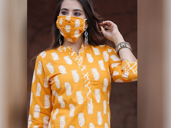 नवरात्रि के पांचवें दिन येलो मास्क पहनें