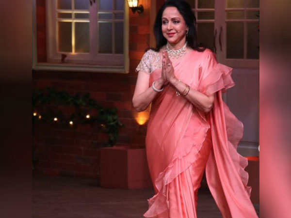 नारियल पानी नारियल पानी