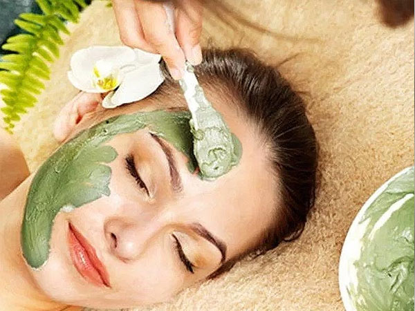 ग्रीन टी फेस पैक 