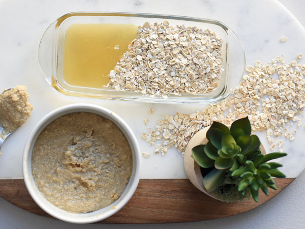 करवा चौथ के लिए होम मेड स्क्रब का करें इस्तेमाल