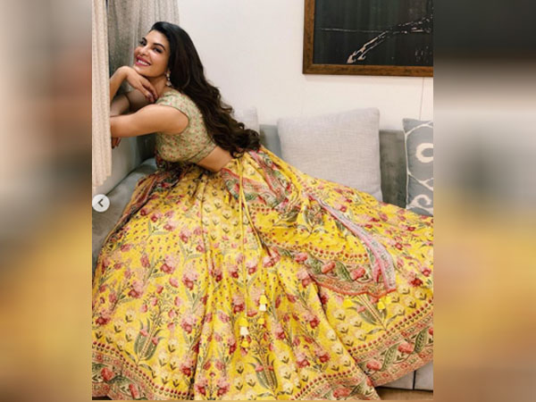 येलो लहंगा में दिखें सबसे खूबसूरत