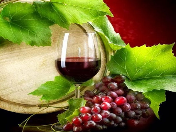 शहद, दही और रेड वाइन फेस पैक