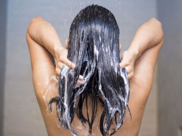 हेयर कंडीशनर इस्तेमाल करने का सही तरीका 