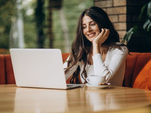 पार्टनर पर जरूर रखें विश्वास