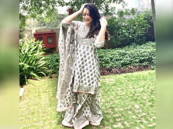 छोटी दिवाली ( रुपचौदस) ट्रेडिशनल आउटफिट 