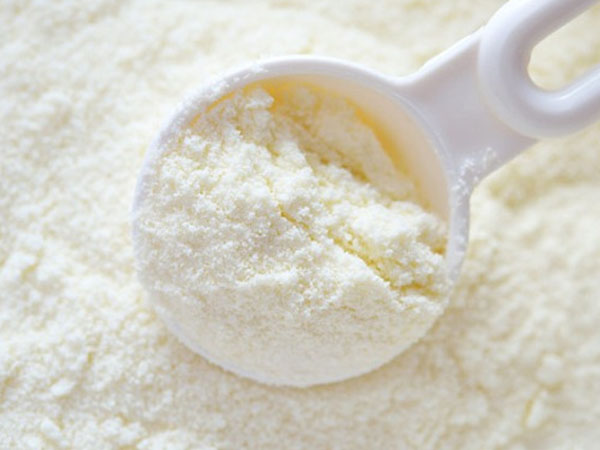 कम मात्रा में एक्टिवेटर मिलाएं कम मात्रा में एक्टिवेटर मिलाएं