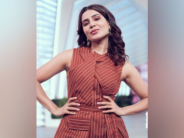 मेकअप और हेयर लुक