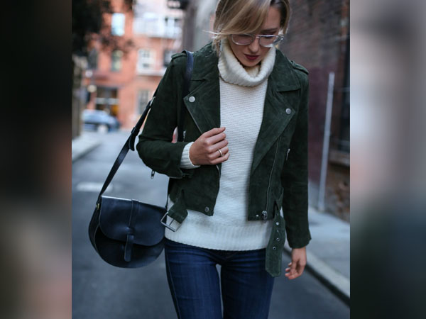 ओवरसाइज्ड स्वेटर विद कूलाट्स