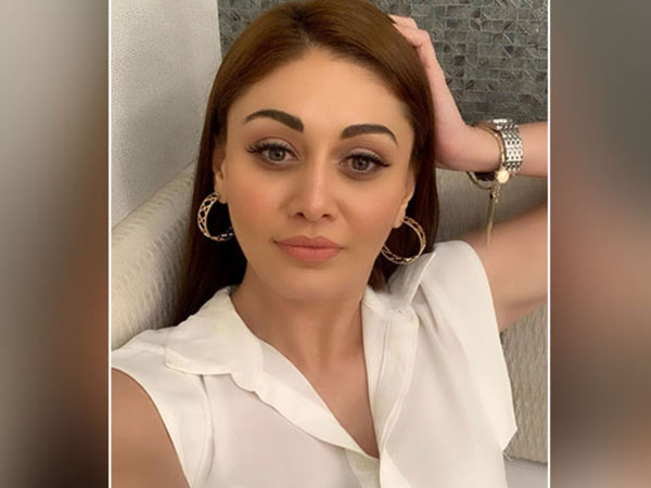 गुनगुना पानी से करती हैं सुबह की शुरुआत