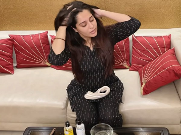 गर्म तेल से करें बालों की मसाज