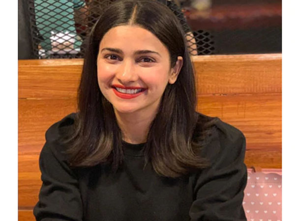 शॉर्ट हेयर कट