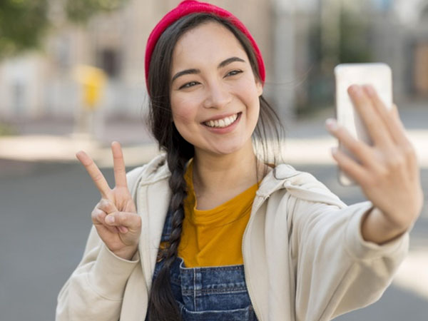 फोन की रेडिएशन चेहरे को करती है खराब