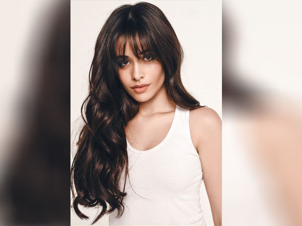 लंबे बालों के लिए हेयरकट