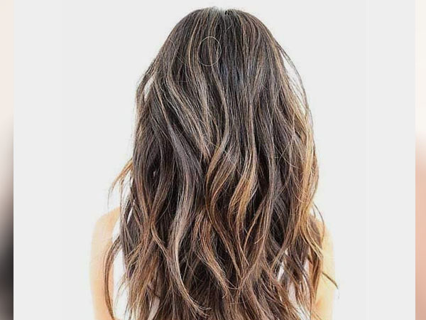 फ्रिजी हेयरकट 