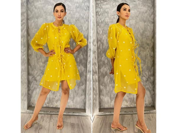 Gauhar Khan and Sanjana Sanghi Party Outfit Gauhar Khan and Sanjana Sanghi Party Outfit