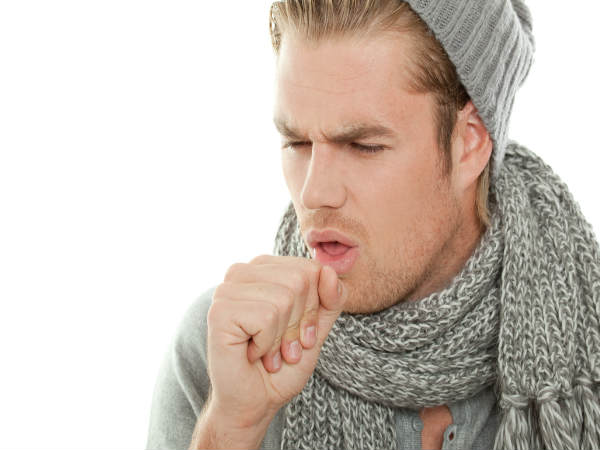 गले की खराश करता है दूर