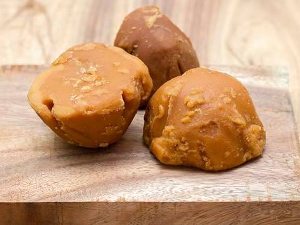 चमकदार स्किन