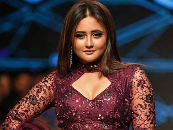 दही और बेसन का फेस पैक