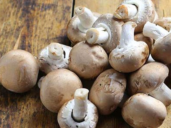 चमकदार स्किन