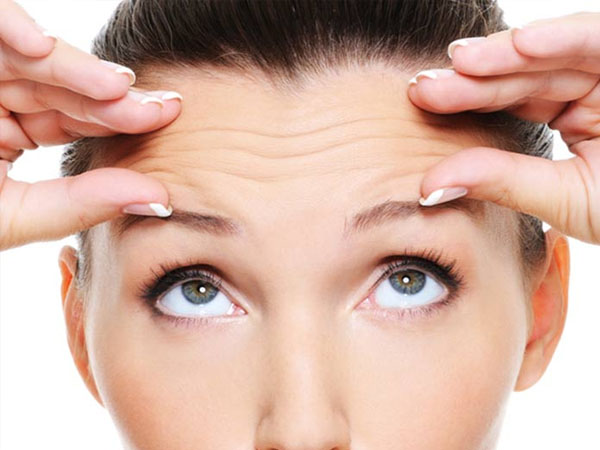 झुर्रियों में कमी