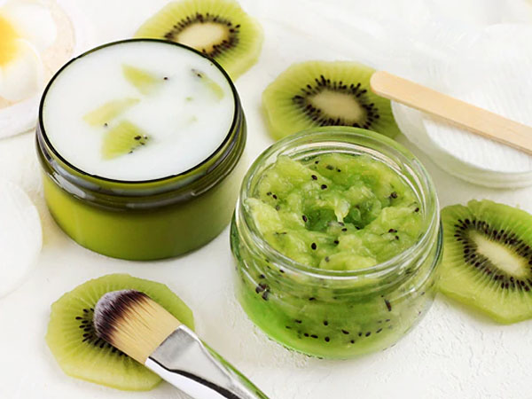 स्किन के लिए कीवी के फायदे