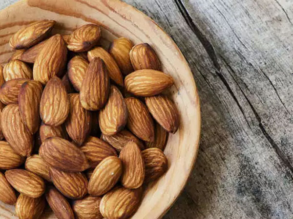 बादाम के फायदे