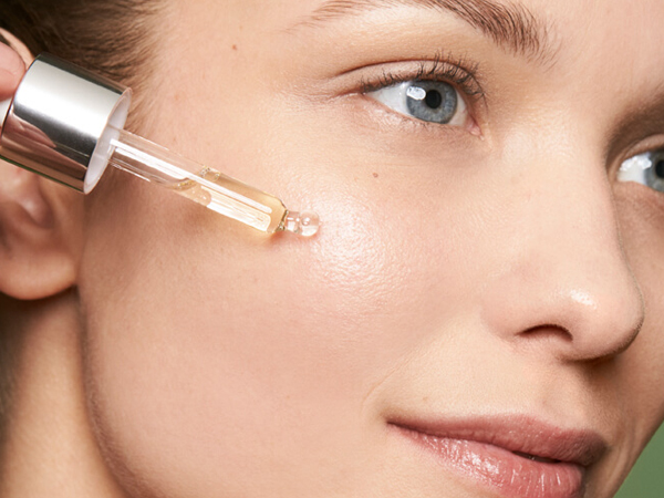 फेशियल ऑयल लगाने का तरीका फेशियल ऑयल लगाने का तरीका