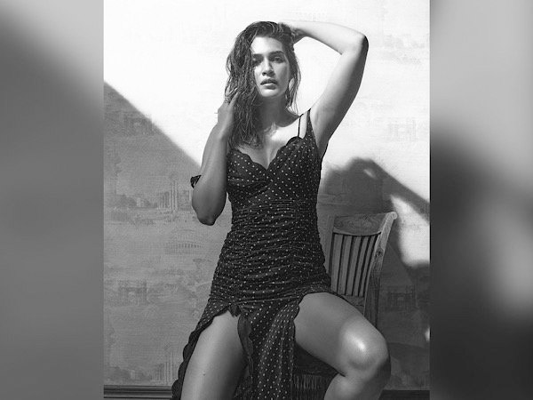 Kriti Sanon Gives Summer Fashion Goals In Sleeveless Dresses