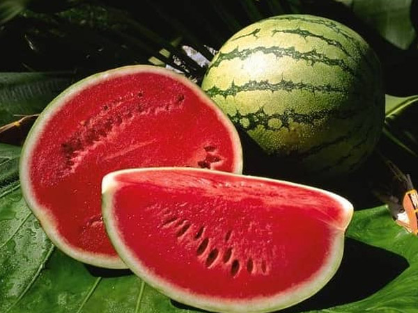 डी टैन फेस मास्क किस स्किन के लिए है बेस्ट