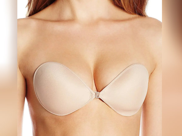 कैसे साफ करें स्टिक ऑन ब्रा