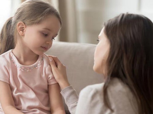 बच्चों से करें अधिक बातें