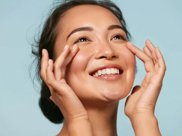 गर्मियों में मुहांसों को दूर करने के लिए अपनाएं ये उपाय