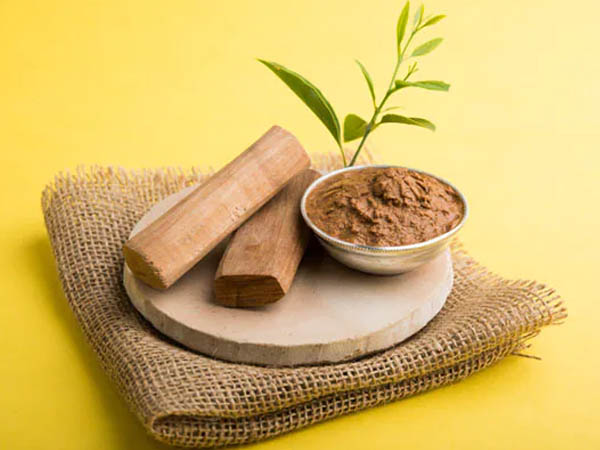 चंदन फेस पैक