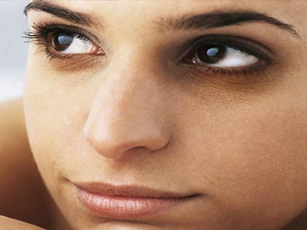 ज्यादा सोने से हो सकते है डार्क सर्कल