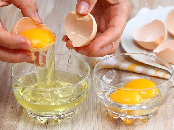 शैंपू और अंडा इस्तेमाल करने के फायदे