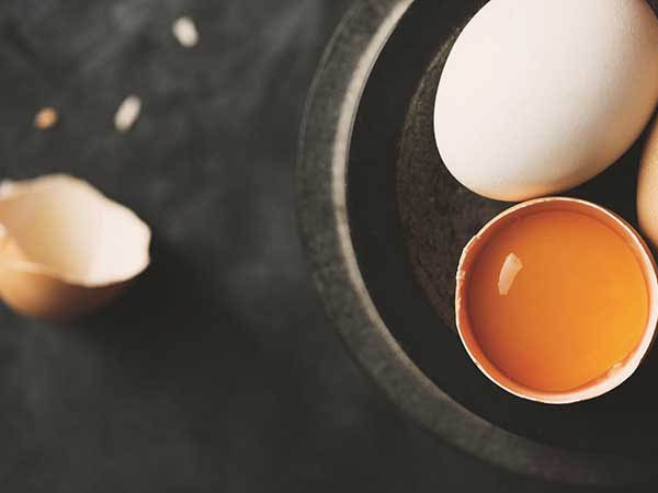 कैसे करें शैंपू के साथ अंडे का इस्तेमाल