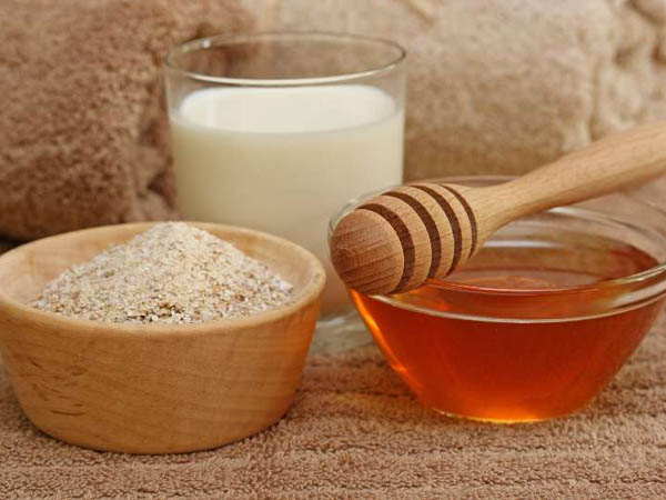 दूध, शहद और ओटमील फेस मास्क