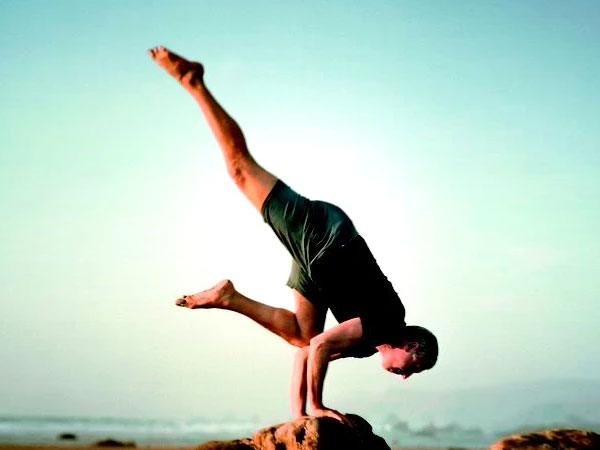 रॉकेट योग करने का तरीका