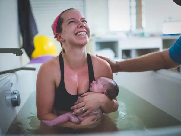 वाटर बर्थ डिलीवरी के फायदे