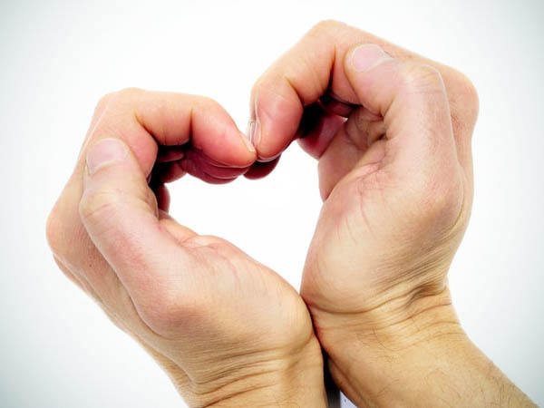 क्या है बालायाम योग या नेल रबिंग( नाखून रगड़ना)