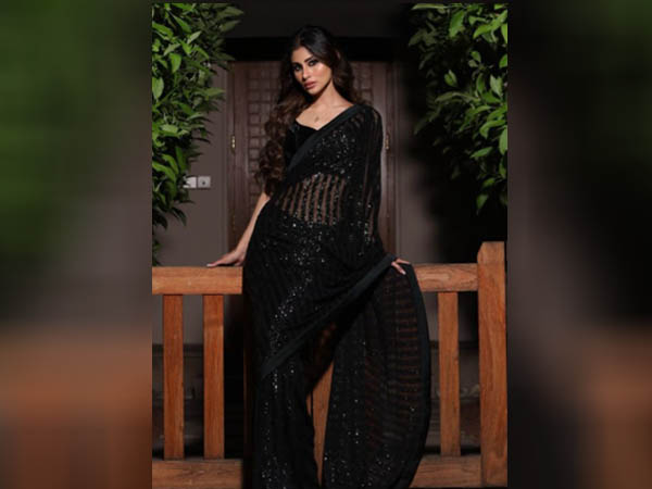 Mouni Roy Mouni Roy