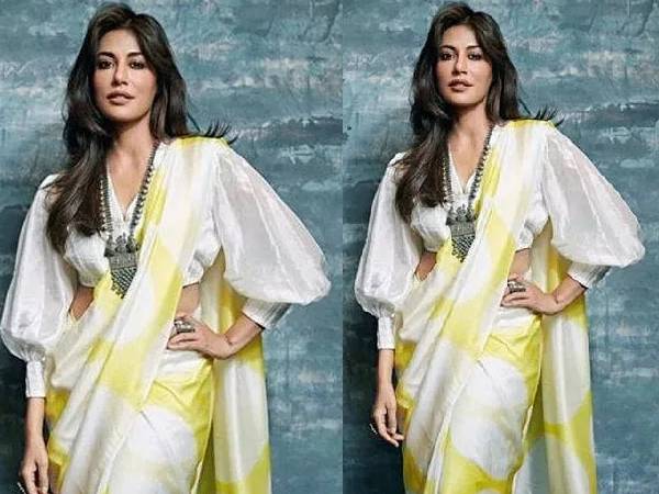 टॉप के साथ साड़ी