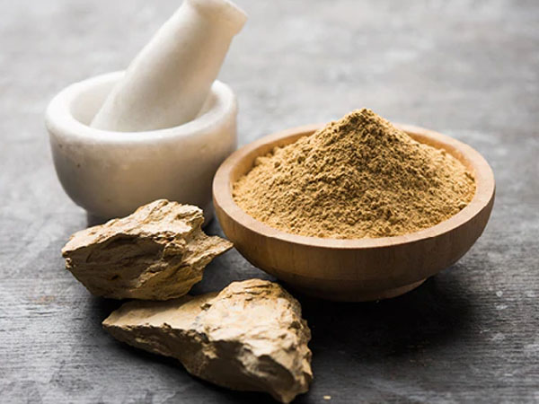 एंटीसेप्टिक गुणों से भरपूर एंटीसेप्टिक गुणों से भरपूर