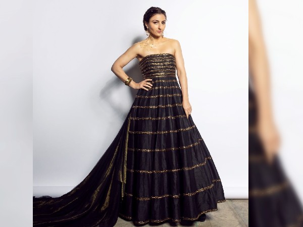 सोहा अली खान लैक्मे फैशन वीक