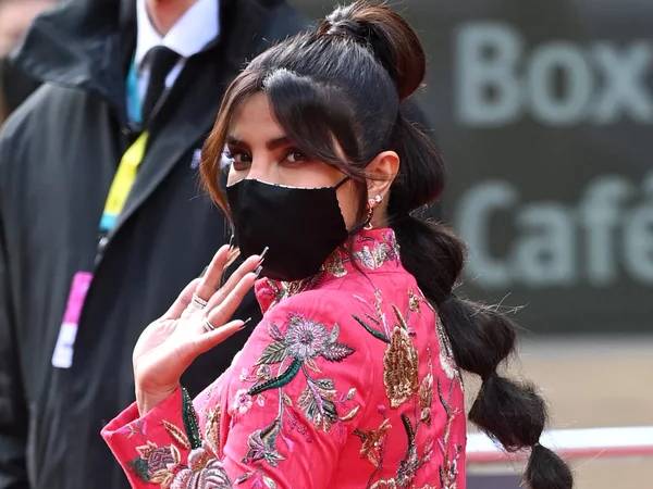 बबल पोनीटेल 