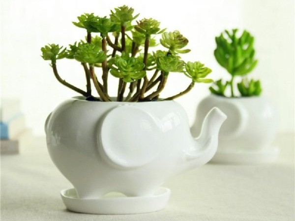 एलीफेंट शेप्ड प्लांटर