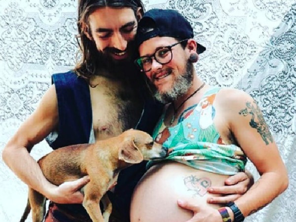 कैसे दो पुरुष बनेंगे पैरंट्स